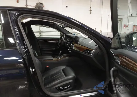 2019 BMW 540I xDrive z USA, uszkodzony, nr VIN WBAJE7C52KWW01073